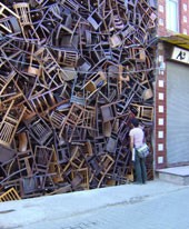 Doris Salcedo installation